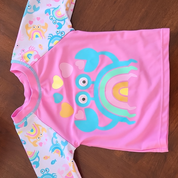 Baby Girl's Rashguard 6-9 mo - Picture 2 of 5